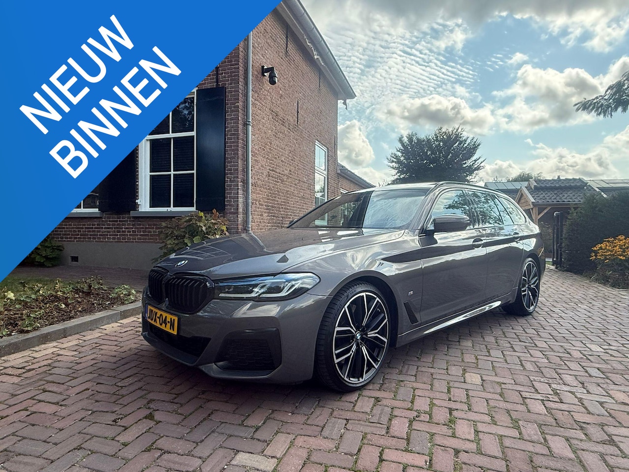 BMW 5-serie Touring - 540d xDrive High Executive 540d xDrive High Executive - AutoWereld.nl