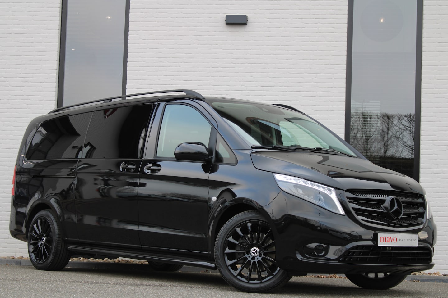 Mercedes-Benz Vito Tourer - 116 CDI / Aut / XXL / / 9-Persoons / Led/Xenon / ( incl. BTW/BPM ) / Navi / Camera / Vol O - AutoWereld.nl