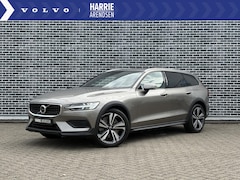 Volvo V60 Cross Country - 2.0 T5 AWD Pro | Trekhaak | Lederen bekleding | Adaptieve Cruise Control | Keyless | Navig