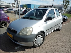 Toyota Yaris - 1.0-16V VVT-i Terra