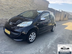 Peugeot 107 - 1.0-12V XR AIRCO