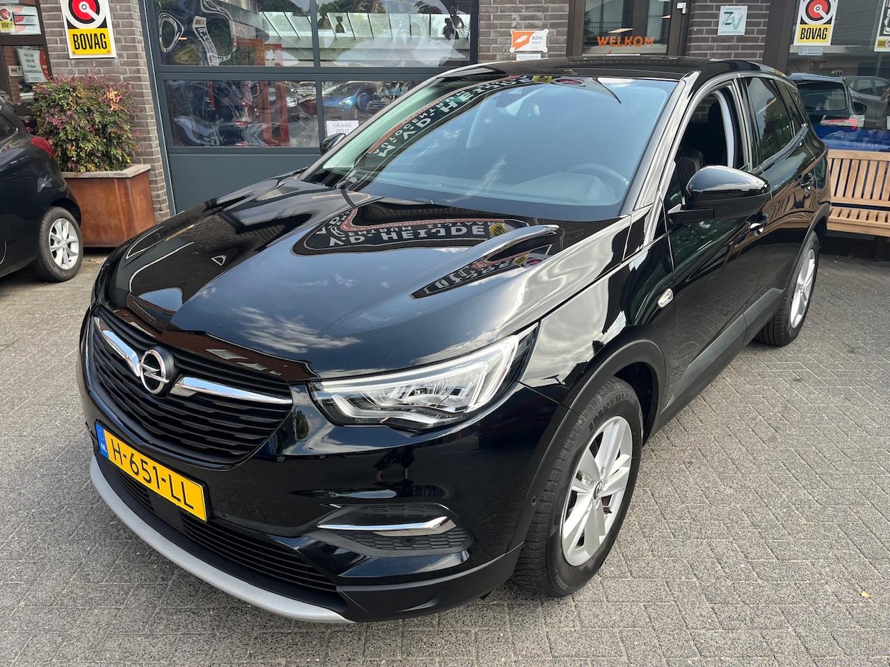 Opel Grandland X - 1.2 Turbo 130pk - AutoWereld.nl