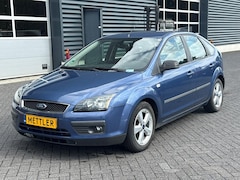 Ford Focus - 1.6-16V First Edition, Cruise control, airco, trekhaak