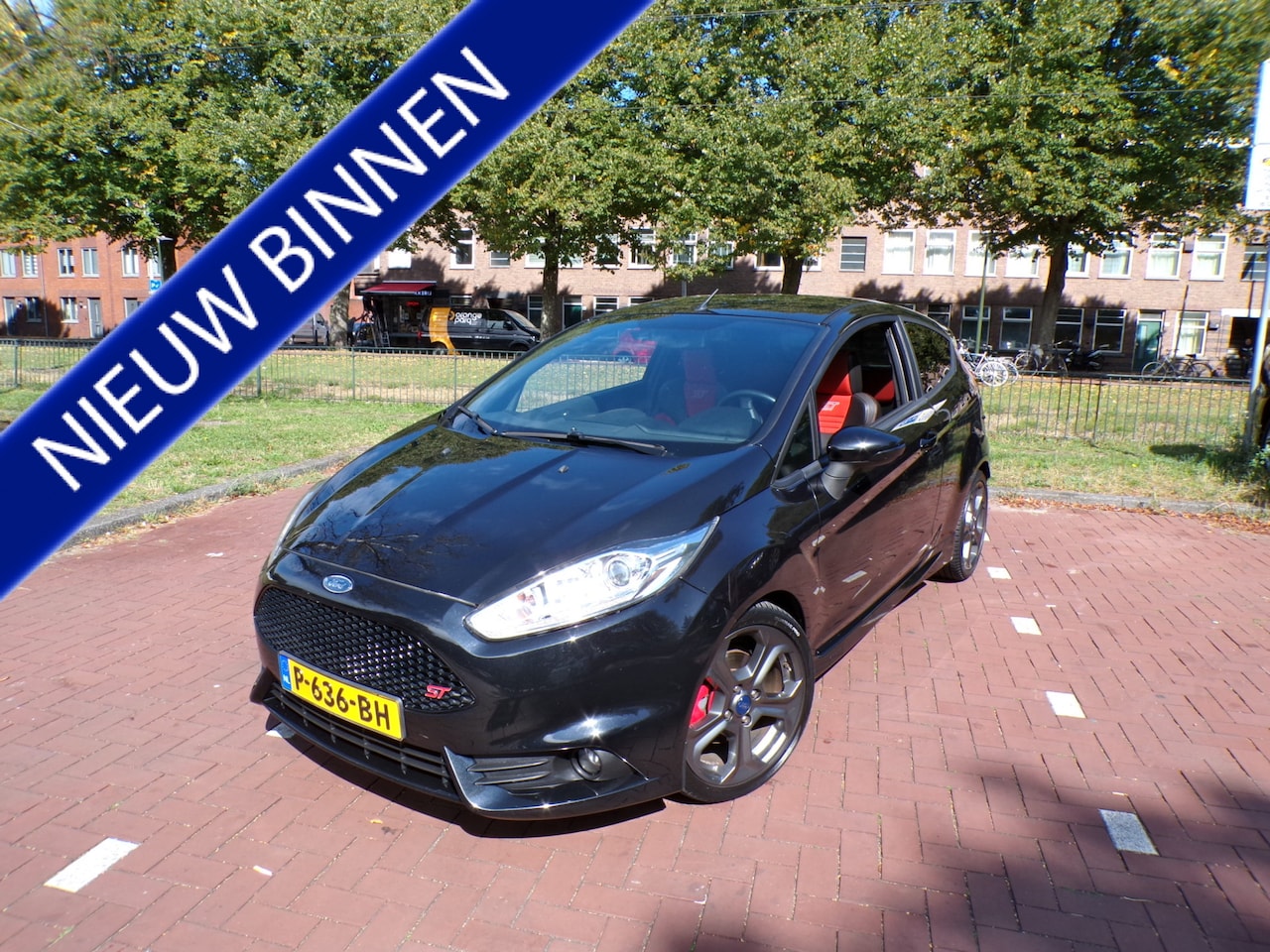 Ford Fiesta - 1.6 ST2 ST 180 PK CAMERA TELEFOON STOELVERWARMING - AutoWereld.nl
