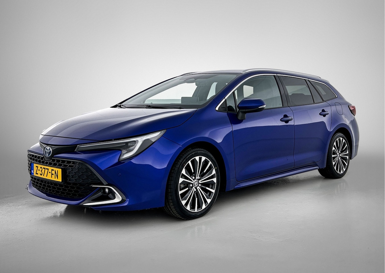 Toyota Corolla Touring Sports - Hybrid 140 Dynamic - AutoWereld.nl