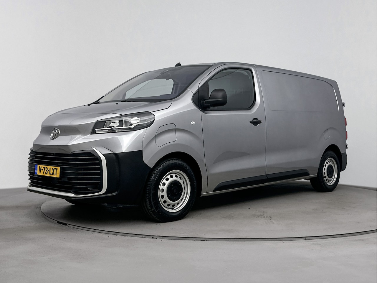 Toyota ProAce Electric Worker - Challenger Extra Range L1 75 kWh | Direct Leverbaar | 350 km range | - AutoWereld.nl
