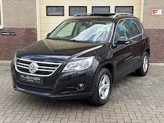 Volkswagen Tiguan - 1.4 TSI Sport&Style 4Motion 4X4 | Pano | Stoelverw. |