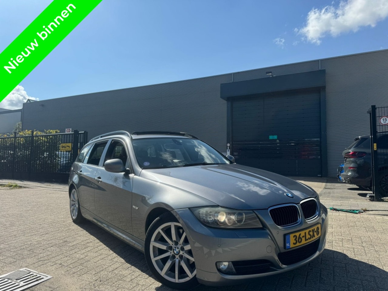 BMW 3-serie Touring - 318i High Executive Panorama|Leer|Cruise 2009 - AutoWereld.nl