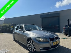 BMW 3-serie Touring - 318i High Executive Panorama|Leer|Cruise 2009