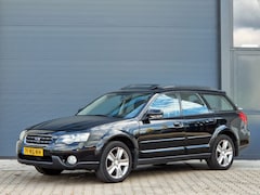 Subaru Outback - 2.5i automaat nap kantel/schuifdak apk 03'2026
