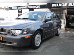 Volvo V40 - 2.0 Europa | Airco | Elec ramen | Cruise contol | Stoelverwaming