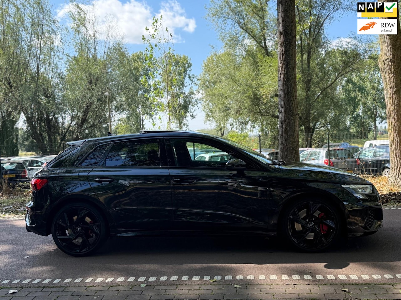 Audi A3 Sportback - 2.0 TFSI S3 quattro Edition One PANO!SFEER!B&O!MATRIX! - AutoWereld.nl
