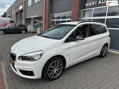 BMW 2-serie Gran Tourer - 220i 7p. High Executive LED HUD Navi