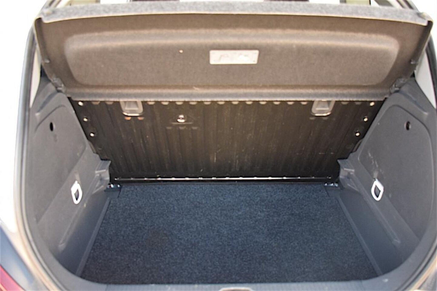 Opel Corsa - 1.2-16V Color Edition 1.2-16V Color Edition, 1e eigenaar, Airco, Extra winterwielenset lichtmetaal, zeer net, NA