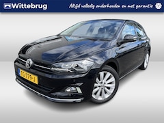 Volkswagen Polo - 1.0 TSI 96PK Highline / Navigatie / Climate Control / Parkeersensoren achterzijde / 16'LMV