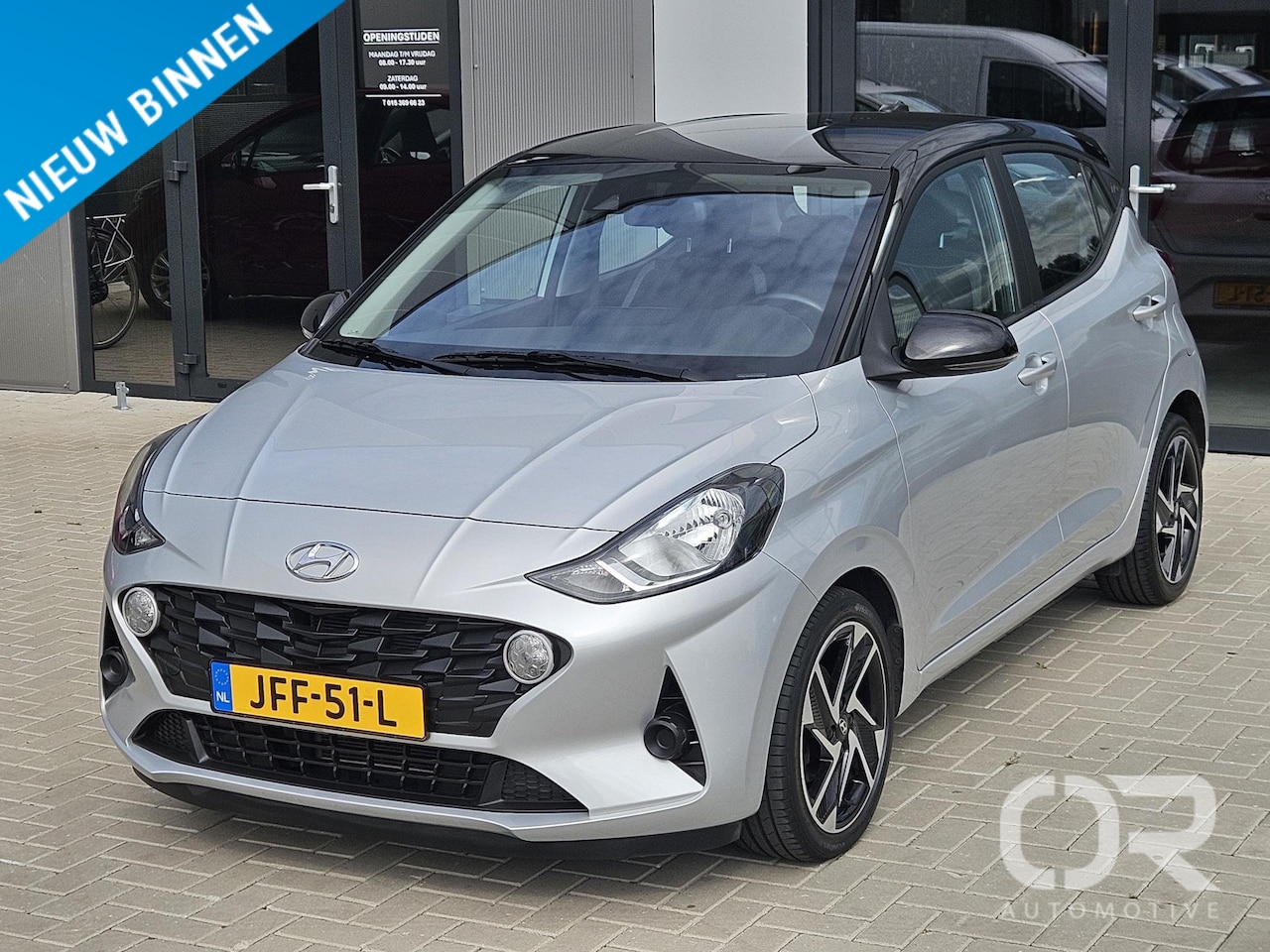 Hyundai i10 - 1.2i Automaat Comfort Smart Two Tone - AutoWereld.nl