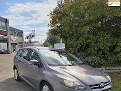Ford Focus Wagon - 1.6 TI-VCT Trend