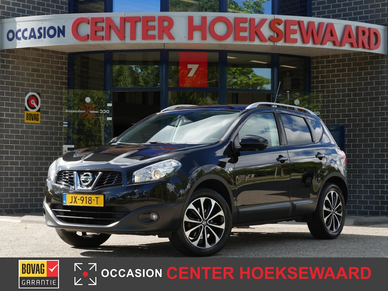 Nissan Qashqai - 2.0 140pk ECO Connect Edition | Panoramadak | Trekhaak | Privacy | Camera | - AutoWereld.nl