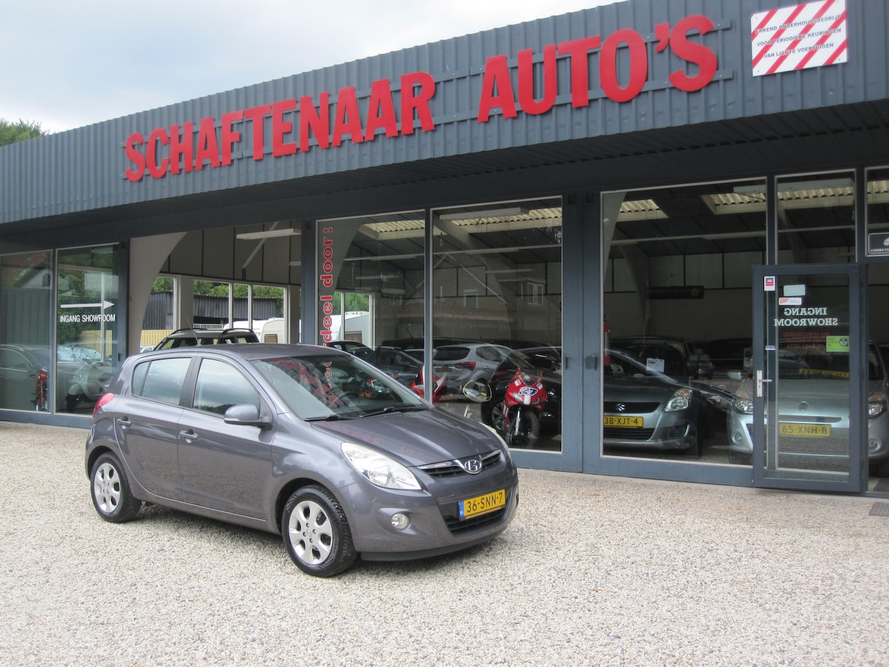 Hyundai i20 - 1.2i i-Catcher zeer lux apk 03-03-2026 - AutoWereld.nl