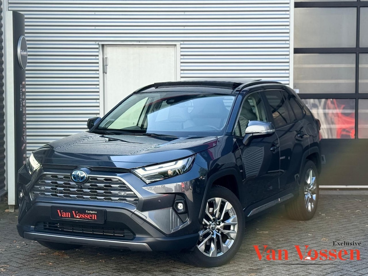 Toyota RAV4 - 2.5 Hybrid Business Plus|PANO|LANEASSIST|STOELVERWARMING|AIRCO|AUTOMAAT|360CAMERA|PDC|ELEC - AutoWereld.nl