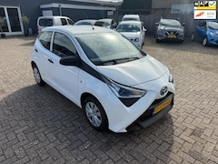 Toyota Aygo - 1.0 VVT-i x-fun