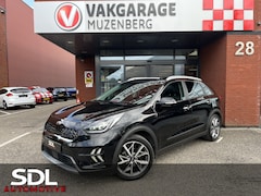 Kia Niro - 1.6 GDi Hybrid ExecutiveLine // LEDER // SCHUIF-KANTELDAK // ELEK. STOEL+GEHEUGEN // JBL /