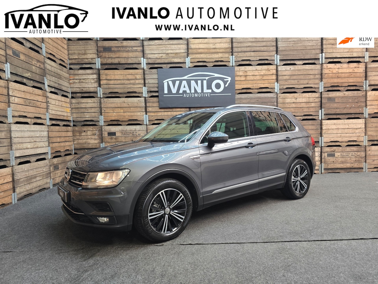 Volkswagen Tiguan - 1.5 TSI ACT Comfortline Business Pano Clima Navi Trekhaak pdc 18"LM - AutoWereld.nl