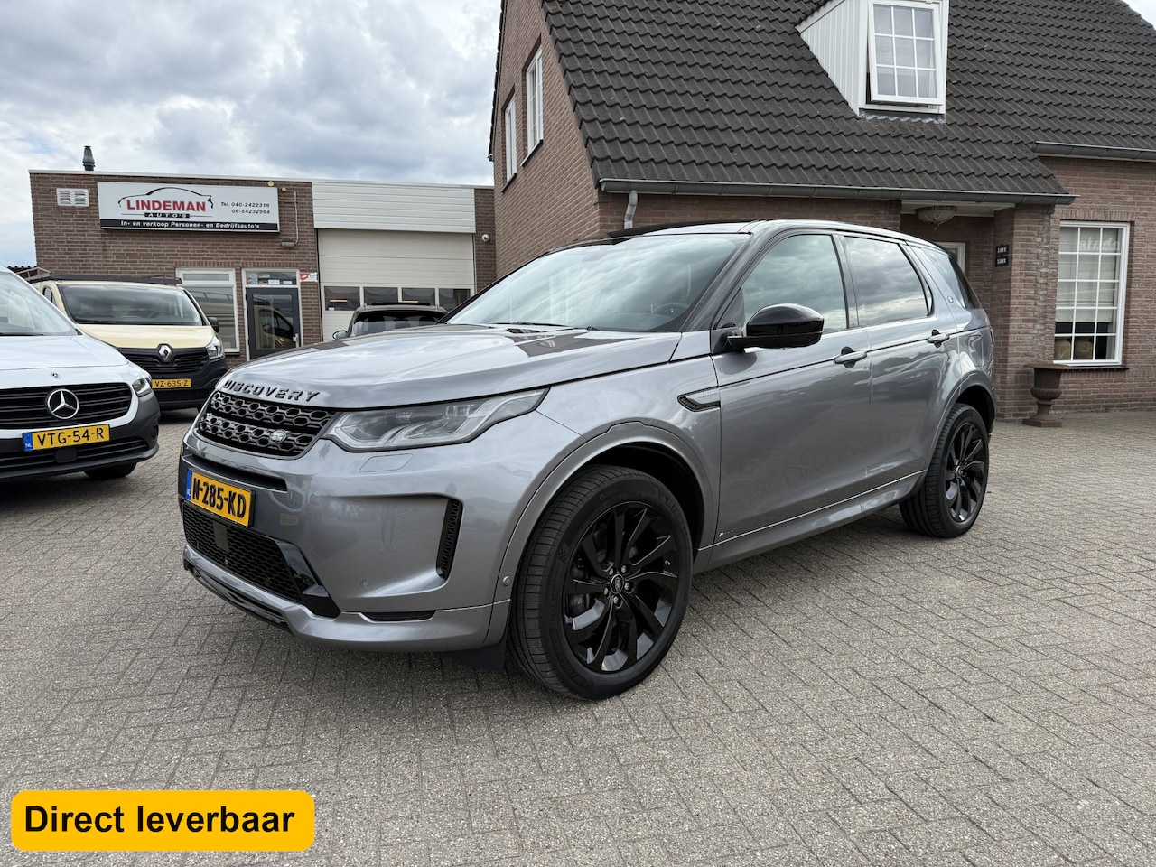 Land Rover Discovery Sport - P300e R-Dynamic HSE Panoramadak 20" - AutoWereld.nl