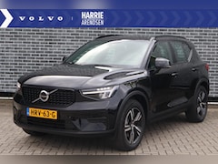 Volvo XC40 - 2.0 B4 Plus Dark | Trekhaak | Adaptive Cruise Control | Dode hoek detectie BLIS | Harman/K