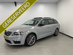 Skoda Octavia Combi - 2.0 TDI RS / 225 PK AUTOMAAT / LEDER / PANODAK / Trekh. 1600KG