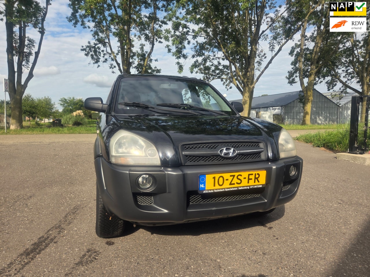 Hyundai Tucson - 2.0i Dynamic- AIRCO- NAVIAGTIE SCHERM - CRUISE CONROL- GOED ONDERHOUDEN - AutoWereld.nl