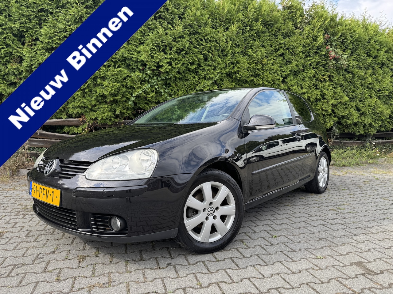 Volkswagen Golf - 1.4 Trendline Business Airco, Cruise, Carplay, Trekhaak - AutoWereld.nl