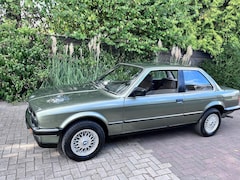 BMW 3-serie - 318i