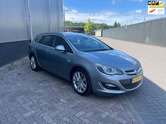 Opel Astra Sports Tourer - 1.4 Turbo Sport