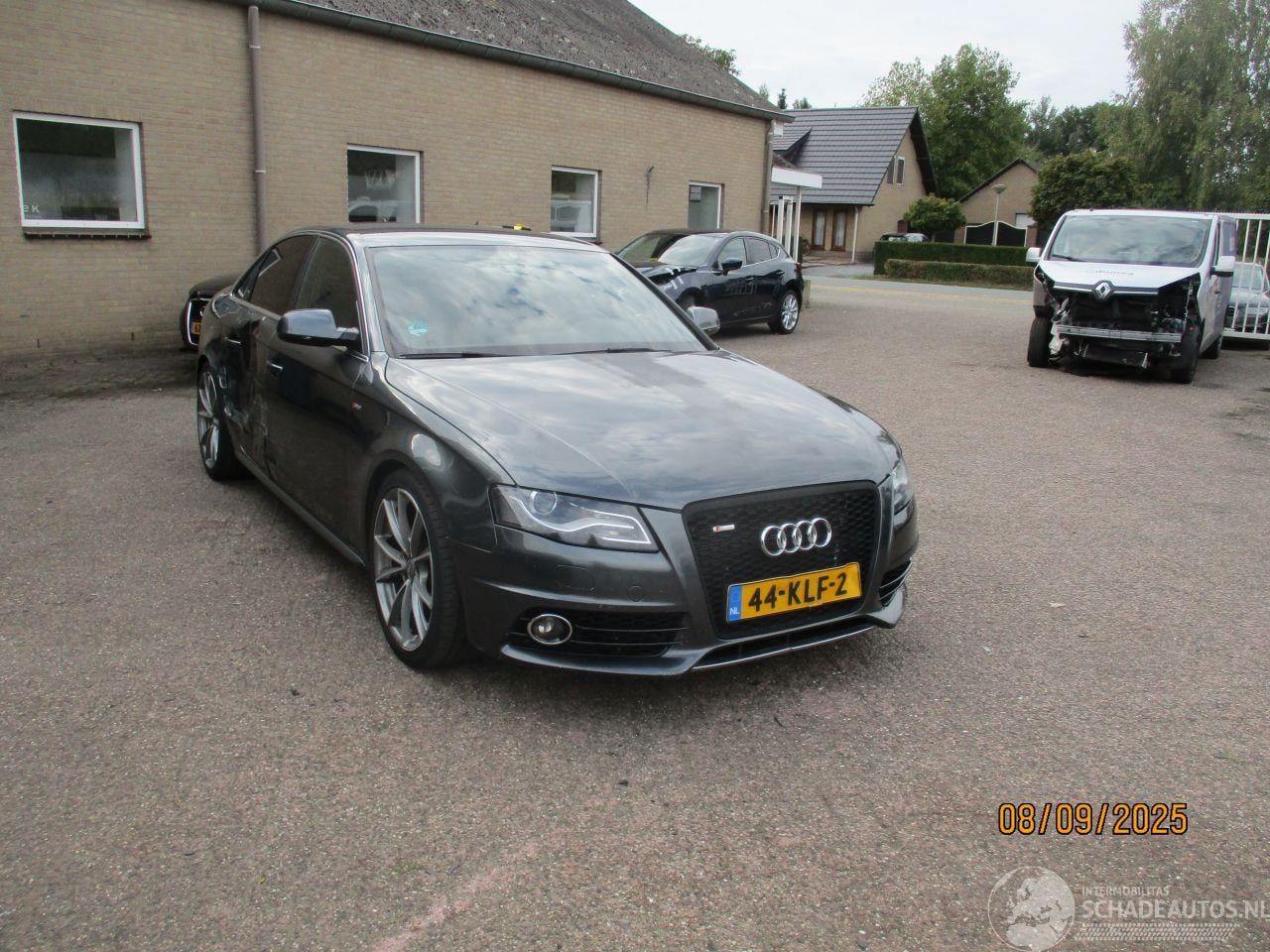 Audi A4 Limousine - 1.8 TFSI S Edition REST BPM 325 EURO !!!!! - AutoWereld.nl