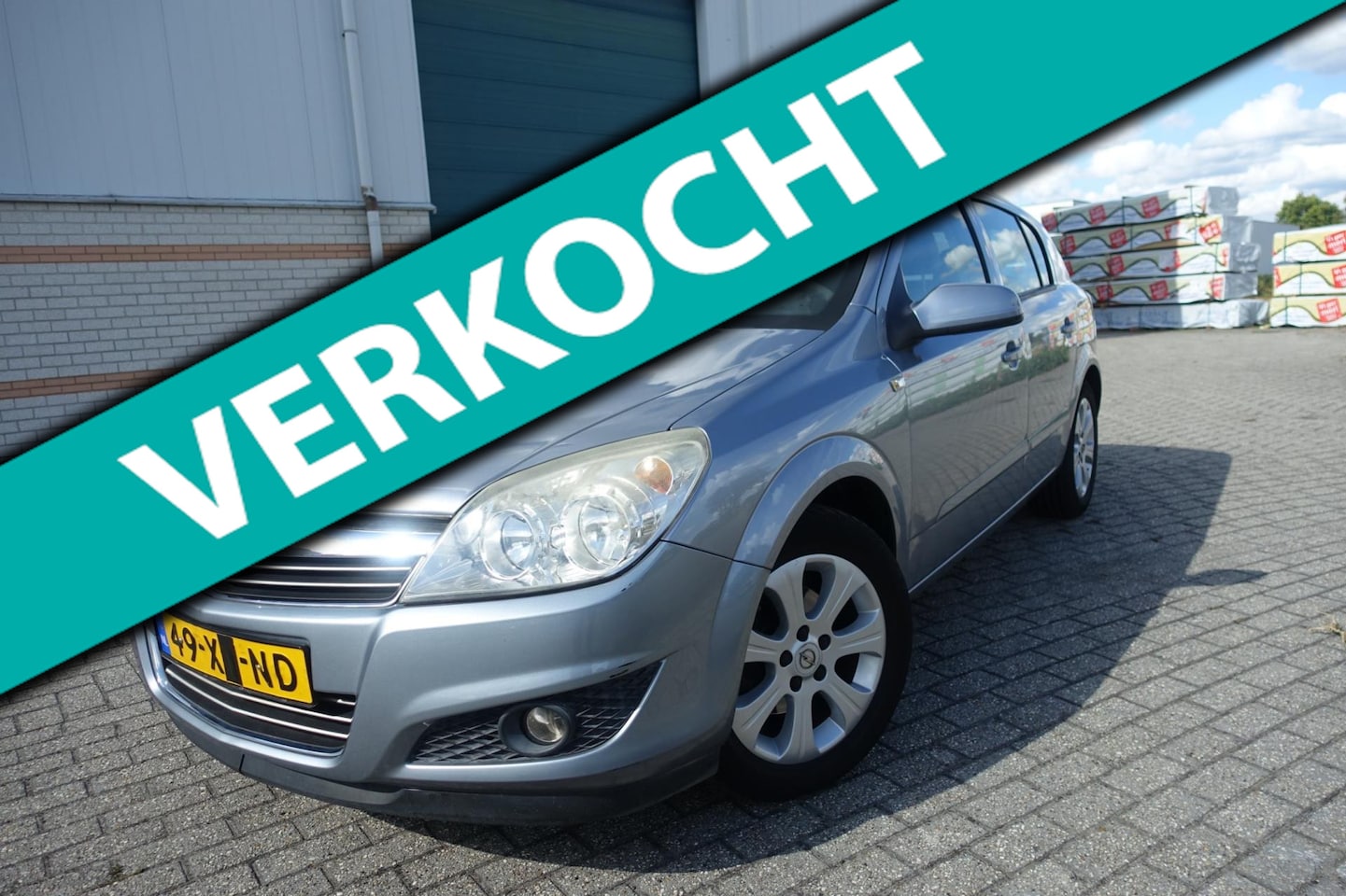 Opel Astra - 1.6 Temptation - trekhaak - lage km stand - lm velgen - cruise contr - airco - AutoWereld.nl