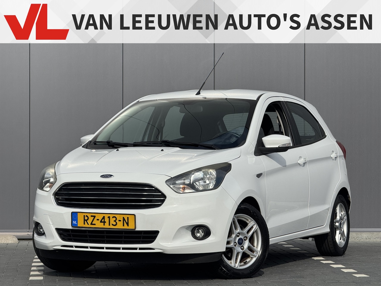 Ford Ka - 1.2 Trend Ultimate | Parkeer sensoren | Cruise control | Airco - AutoWereld.nl