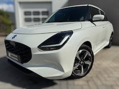 Suzuki Swift - 1.2 Style Smart Hybrid NIEUWSTE MODEL / LED / CARPLAY / PDC / ACC / PARELMOER / CAMERA / W