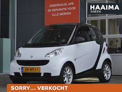 Smart Fortwo coupé - 1.0 mhd Pure | Airco | Navigatie | Lichtmetalen velgen | Elektrische ramen | Automaat | La