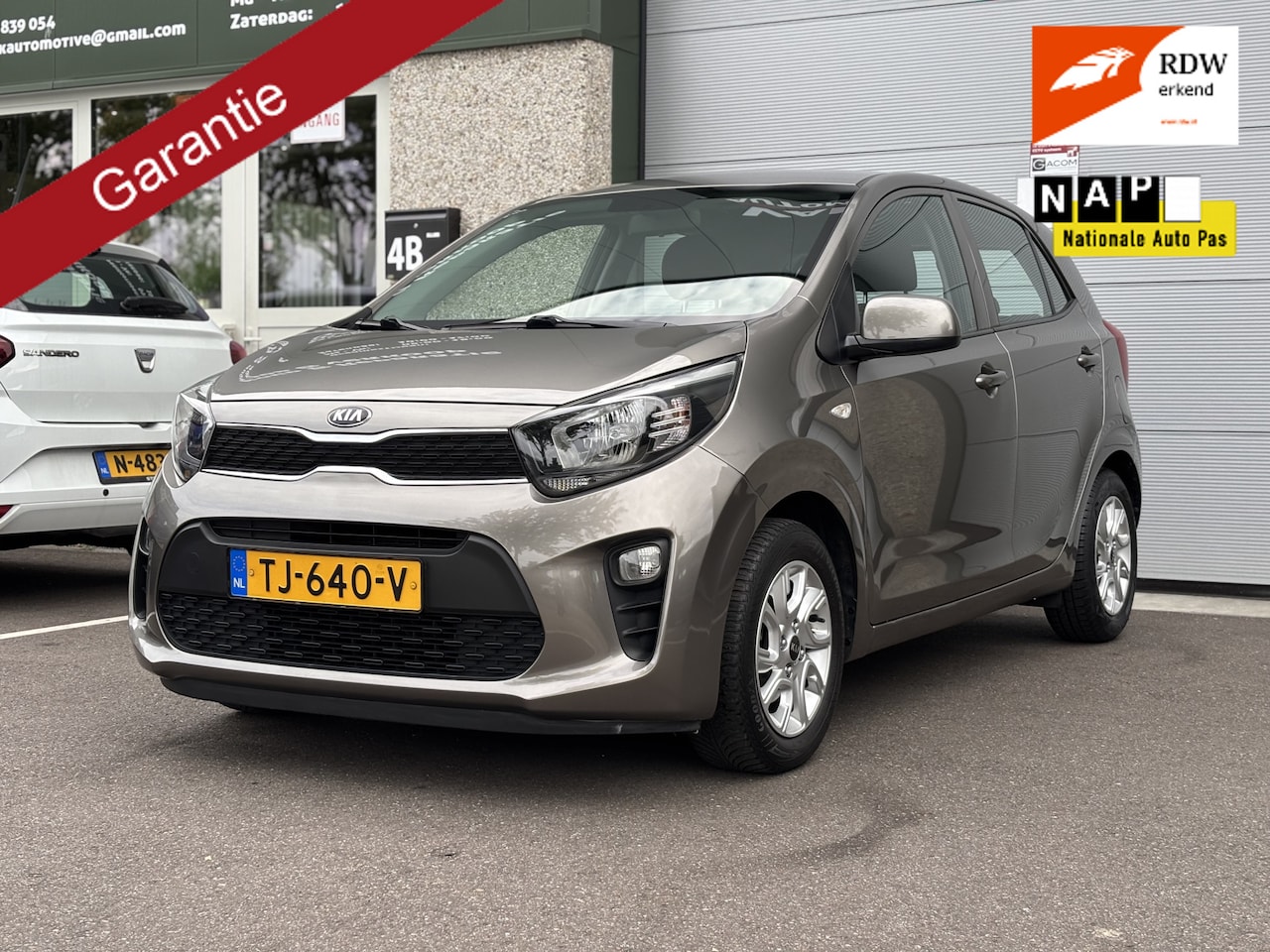 Kia Picanto - 1.0 CVVT ComfortPlusLine Navigator Camera Navi Carplay Nap Cruise - AutoWereld.nl