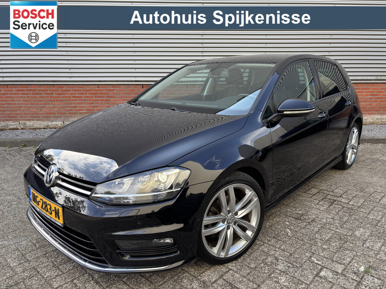 Volkswagen Golf - 1.4 TSI Business Edition Connected R | Automaat | R-Line | 18'' Velgen | Stoelverw | Xenon - AutoWereld.nl