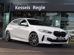 BMW 1-serie - 118i M-sport H&K CarPlay Sensoren DAB Stoelverwarming