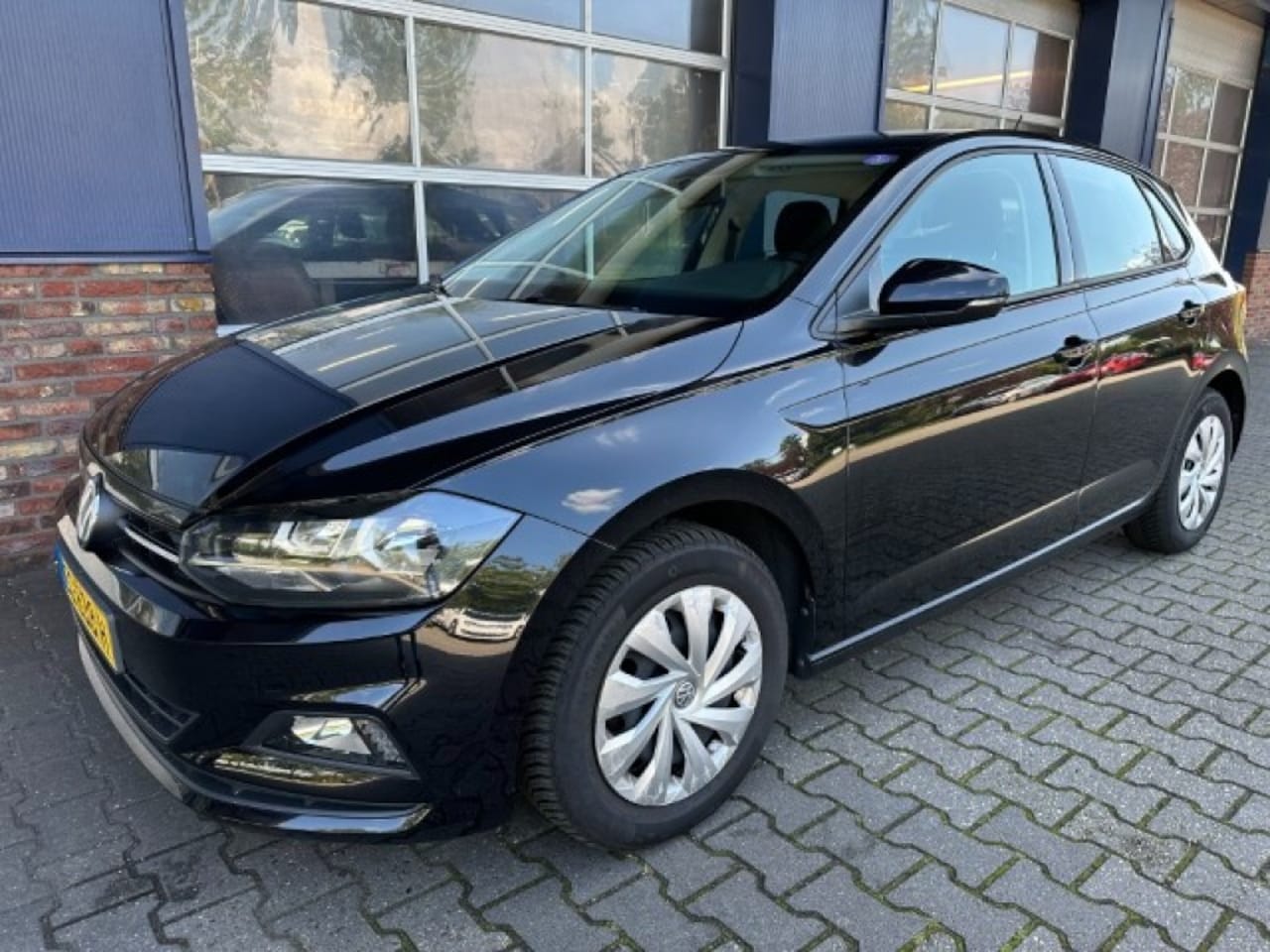 Volkswagen Polo - 1.0 TSI COMFORTLINE   AUTOMAAT.  ALL.IN. - AutoWereld.nl