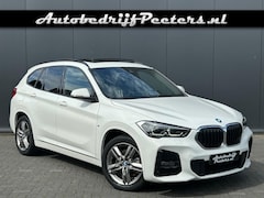 BMW X1 - xDrive25e M Sport Facelift P-dak ACC LED HUD Camera Trekhaak