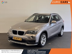 BMW X1 - sDrive20i Executive Automaat Leder Trekhaak Navigatie Parkeersensoren achter Xenon Cruise