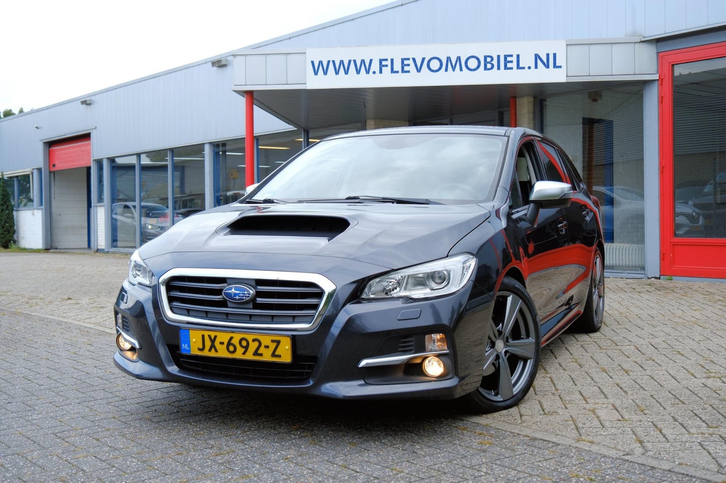 Subaru Levorg - 1.6 GT 170PK Comfort Aut. Navi|LED|Clima|LMV|Stoelverwarming - AutoWereld.nl