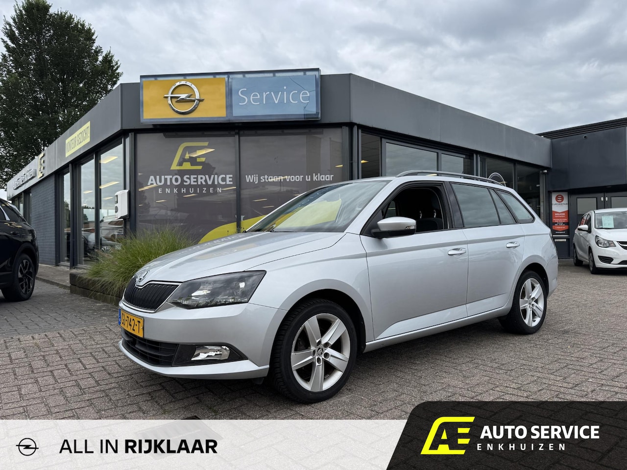 Skoda Fabia Combi - 1.2 TSI First Edition Ambition 1.2 TSI First Edition Ambition - AutoWereld.nl