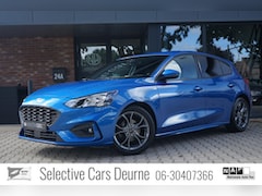 Ford Focus - EcoBoost ST-Line , Desert Island Blue, H/U, Camera, AppleCarplay, Cruise, Led