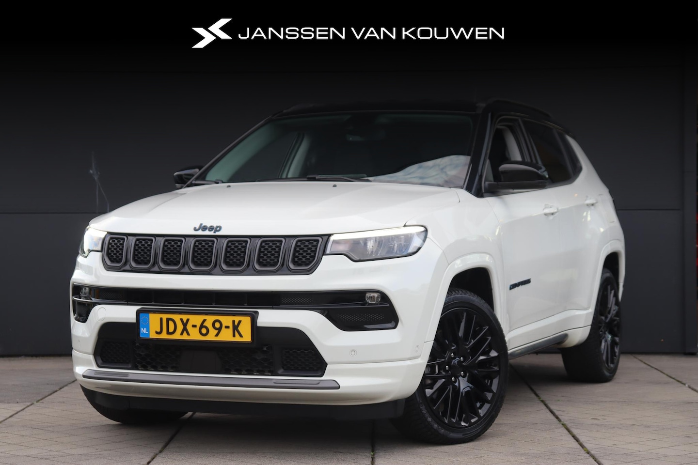 Jeep Compass - 4xe 240 Plug-in Hybrid S - AutoWereld.nl