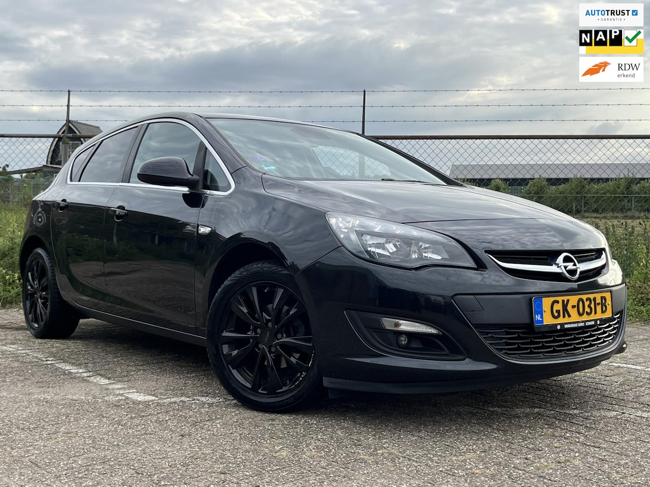 Opel Astra - 1.4 Turbo Blitz Navi Airco - AutoWereld.nl